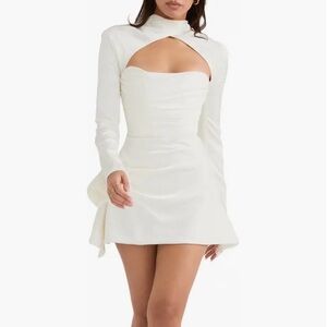 House of CB Elegant White Long Sleeve Dress